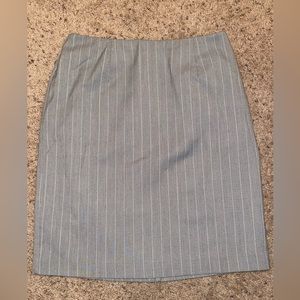 ALIA, Woman’s Grey Stripped Lined Skirt, Size 12